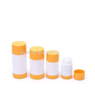 Удобный многоразовый контейнер-стик для дезодоранта-бальзама с завинчивающейся крышкой и прозрачной упаковкой