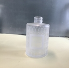 Замороженная сатинировкой бутылка стекла Refillable 250ml насоса распределителя металла